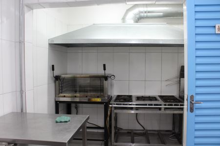 Casa para alugar com 281m², 3 quartos e 5 vagasCozinha da Área de Serviço
