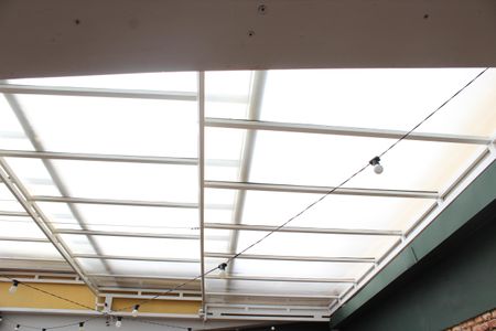 Casa para alugar com 281m², 3 quartos e 5 vagasJardim De Inverno - Teto Retratio