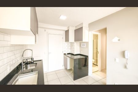 Apartamento para alugar com 36m², 2 quartos e sem vagaCozinha e Área de Serviço