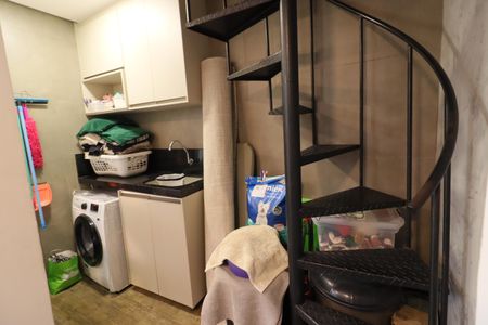 Casa à venda com 230m², 4 quartos e 2 vagasÁrea de Serviço