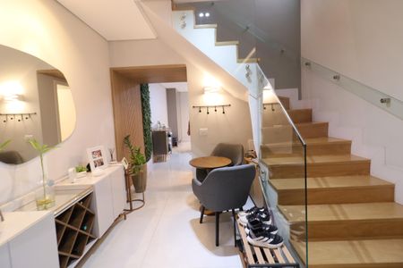 Casa à venda com 230m², 4 quartos e 2 vagasSala