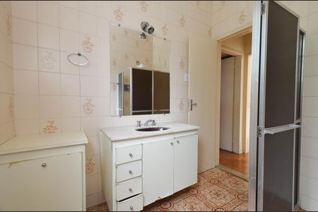 Apartamento à venda com 169m², 3 quartos e 1 vagaBanheiro