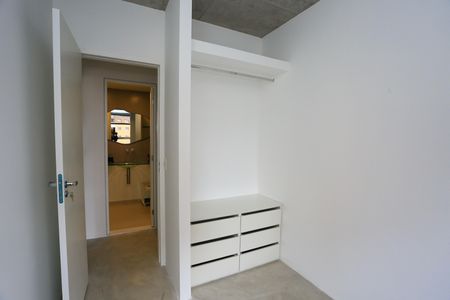 Apartamento para alugar com 74m², 2 quartos e 1 vagaquarto 1