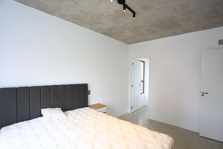 Apartamento para alugar com 74m², 2 quartos e 1 vagaquarto 2