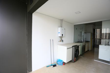 Apartamento para alugar com 74m², 2 quartos e 1 vagaÁrea de Serviço