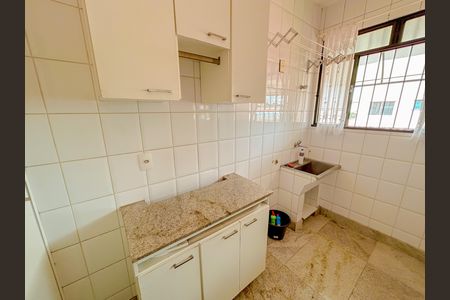 Casa à venda com 300m², 4 quartos e 2 vagas