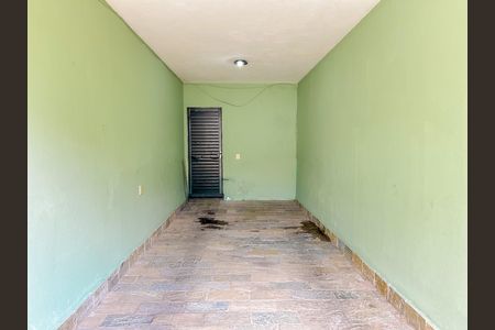 Casa à venda com 300m², 4 quartos e 2 vagas