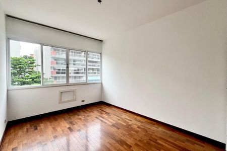 Apartamento à venda com 145m², 3 quartos e 2 vagasQuarto 2