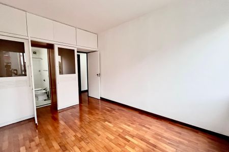 Apartamento à venda com 145m², 3 quartos e 2 vagasSuite 