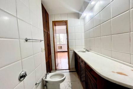 Apartamento à venda com 145m², 3 quartos e 2 vagasSuite 