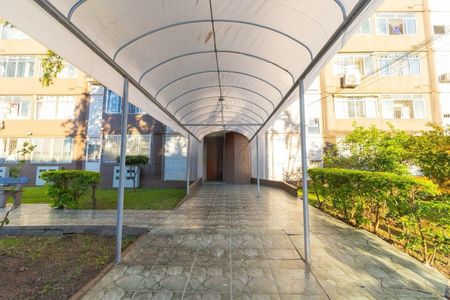 Apartamento para alugar com 55m², 1 quarto e sem vaga Apartamento para alugar com 55m², 1 quarto e sem vagaFachada