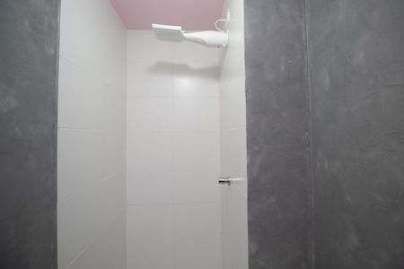 Apartamento para alugar com 32m², 2 quartos e sem vaga Apartamento para alugar com 32m², 2 quartos e sem vagaBanheiro