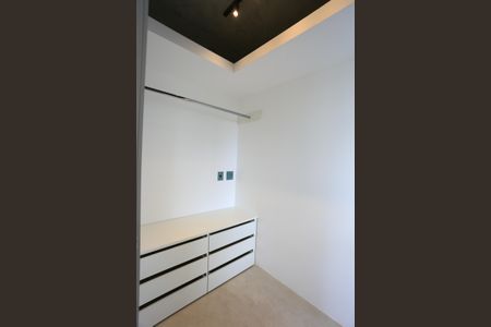 Apartamento para alugar com 74m², 2 quartos e 1 vagaquarto 2