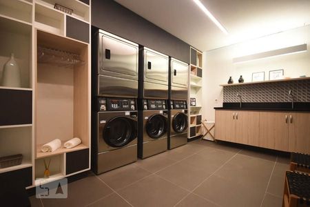 Apartamento para alugar com 74m², 2 quartos e 1 vagaLavanderia