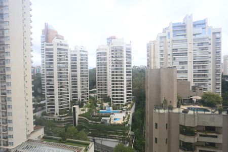 sala  vista de apartamento para alugar com 2 quartos, 74m² em Panamby, São Paulo