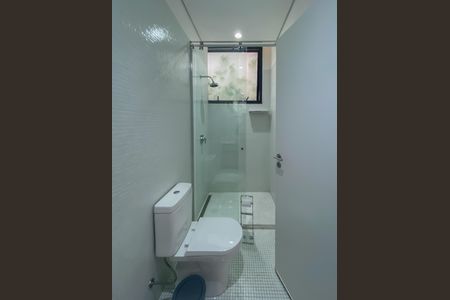 Apartamento à venda com 71m², 2 quartos e 1 vagaBanheiro da Suíte