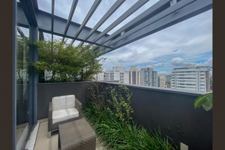 Apartamento à venda com 71m², 2 quartos e 1 vagaVaranda da Suíte