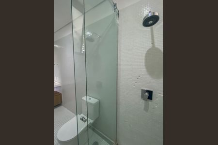 Apartamento à venda com 71m², 2 quartos e 1 vagaBanheiro da Suíte