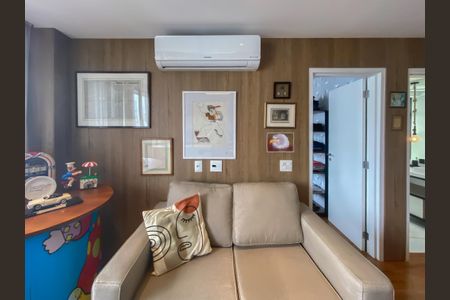 Apartamento à venda com 71m², 2 quartos e 1 vagaSala