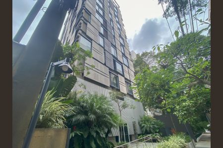 Apartamento à venda com 71m², 2 quartos e 1 vagaFachada