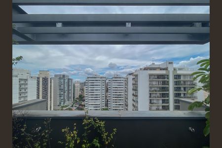 Apartamento à venda com 71m², 2 quartos e 1 vagaVaranda da Suíte
