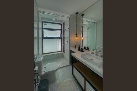 Apartamento à venda com 71m², 2 quartos e 1 vagaBanheiro 