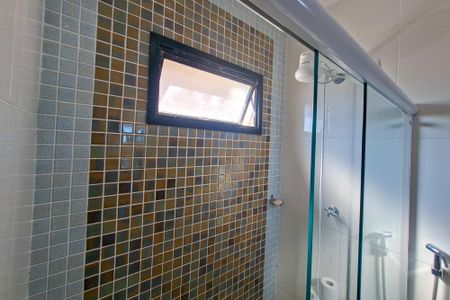 Apartamento para alugar com 350m², 5 quartos e 2 vagas Apartamento para alugar com 350m², 5 quartos e 2 vagasBanheiro da suite 2