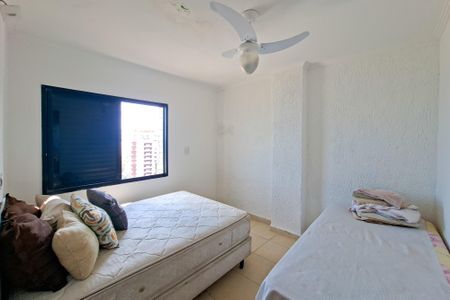 Apartamento para alugar com 350m², 5 quartos e 2 vagas Apartamento para alugar com 350m², 5 quartos e 2 vagasQuarto