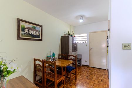 Apartamento à venda com 59m², 2 quartos e sem vaga Apartamento à venda com 59m², 2 quartos e sem vagaSala