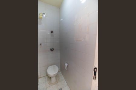 Apartamento para alugar com 80m², 2 quartos e sem vaga Apartamento para alugar com 80m², 2 quartos e sem vagaBanheiro de serviço