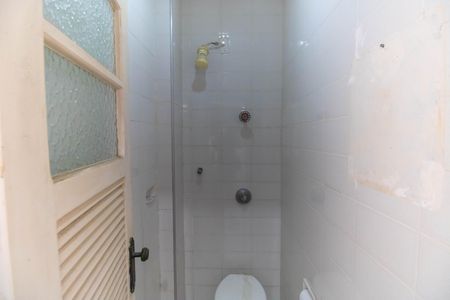 Apartamento para alugar com 80m², 2 quartos e sem vaga Apartamento para alugar com 80m², 2 quartos e sem vagaBanheiro de serviço