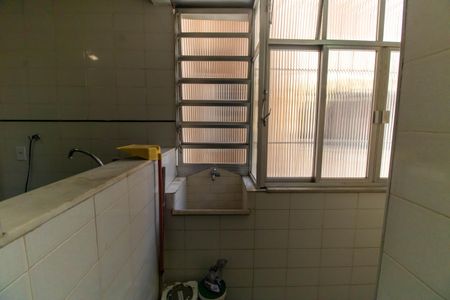 Apartamento para alugar com 80m², 2 quartos e sem vaga Apartamento para alugar com 80m², 2 quartos e sem vagaÁrea de Serviço