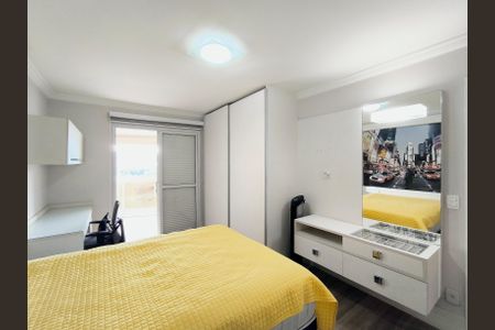 Apartamento à venda com 185m², 3 quartos e 3 vagasQuarto 2