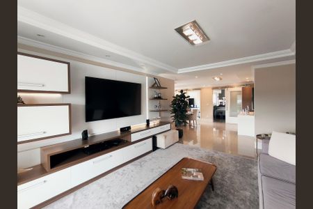 Apartamento à venda com 185m², 3 quartos e 3 vagasSala