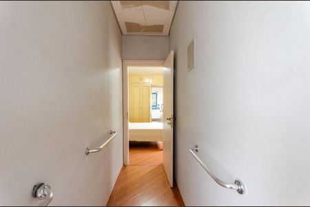 Casa para alugar com 200m², 3 quartos e 2 vagas Casa para alugar com 200m², 3 quartos e 2 vagasCorredor