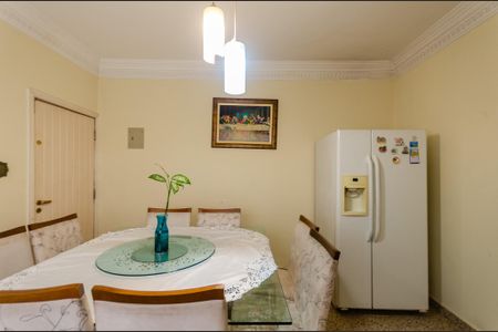 Casa para alugar com 200m², 3 quartos e 2 vagas Casa para alugar com 200m², 3 quartos e 2 vagasSala de Jantar