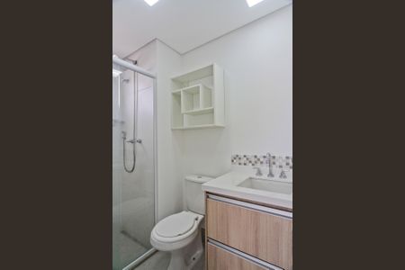 Banheiro da Suíte de apartamento para alugar com 2 quartos, 56m² em Limão, São Paulo
