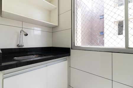 Apartamento para alugar com 52m², 2 quartos e sem vaga Apartamento para alugar com 52m², 2 quartos e sem vagaCozinha e Área de Serviço