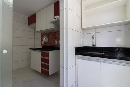Apartamento para alugar com 52m², 2 quartos e sem vaga Apartamento para alugar com 52m², 2 quartos e sem vagaCozinha e Área de Serviço