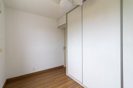 Apartamento à venda com 75m², 3 quartos e 2 vagas Apartamento à venda com 75m², 3 quartos e 2 vagasQuarto 3