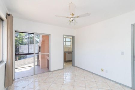Sala de apartamento para alugar com 2 quartos, 61m² em Santo Antônio, Porto Alegre