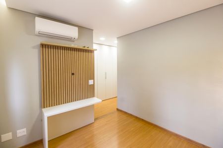 Apartamento para alugar com 94m², 3 quartos e 1 vagaSuíte
