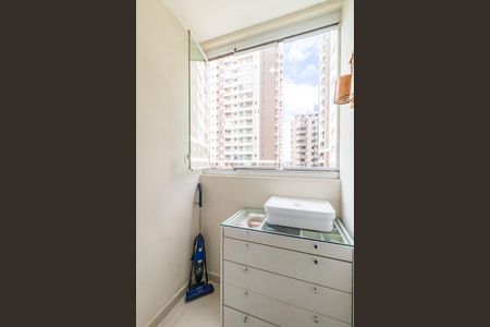 Apartamento para alugar com 82m², 3 quartos e sem vagaSuíte