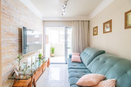 Apartamento para alugar com 82m², 3 quartos e sem vagaSala