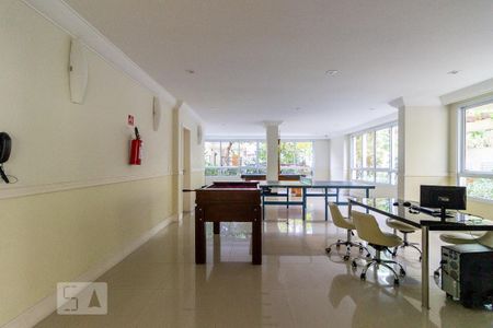 Apartamento para alugar com 82m², 3 quartos e sem vagaÁrea Comum