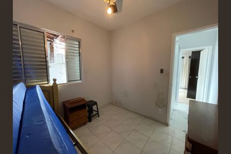 Casa para alugar com 200m², 2 quartos e 2 vagasQuarto 1