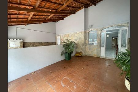 Casa para alugar com 200m², 2 quartos e 2 vagasGaragem