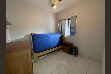 Casa para alugar com 200m², 2 quartos e 2 vagasQuarto 1
