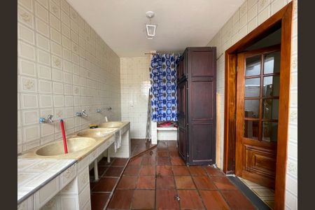 Casa para alugar com 200m², 2 quartos e 2 vagasÁrea de Serviço