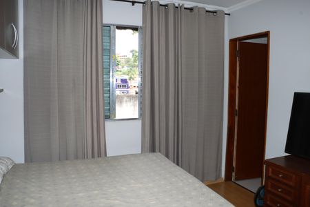 Casa para alugar com 200m², 4 quartos e 2 vagasSuíte 2